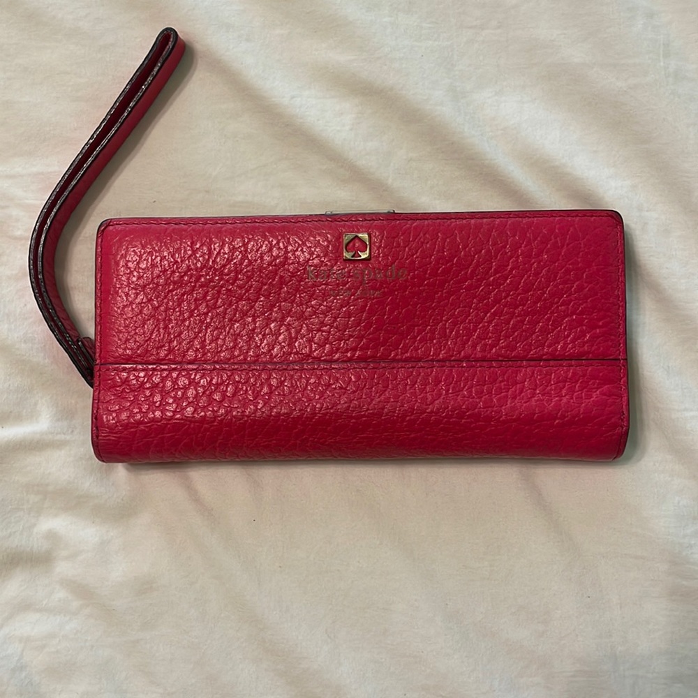 Kate Spade wristlet hot pink… strap attached